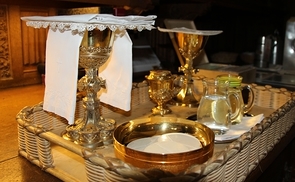 Eucharistie feiern...