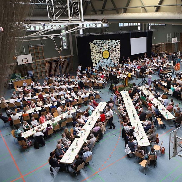 Etwa 750 Personen besuchten das Pfarrgründungsfest / Franz Hauzinger Etwa 750 Personen besuchten das Pfarrgründungsfest